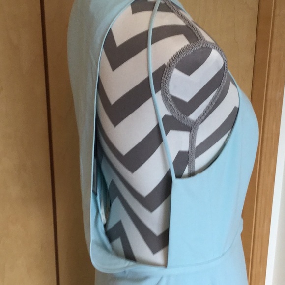 Halston sleeveless CREPE GOWN WITH BACK DRAPE - Picture 5 of 8